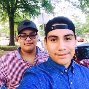 Meet your Posher, Alejandro